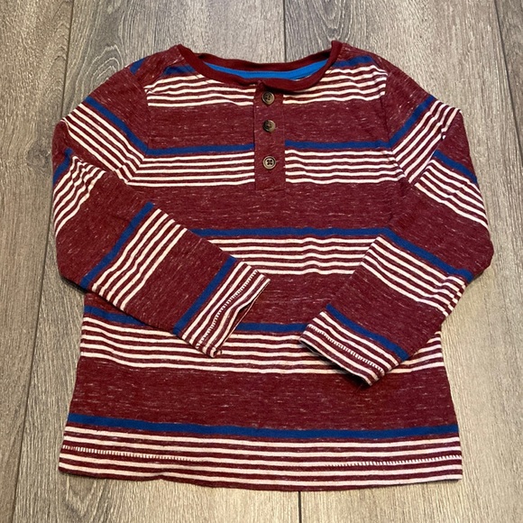 Old Navy 3T Henley long sleeves shirt. - Picture 5 of 5